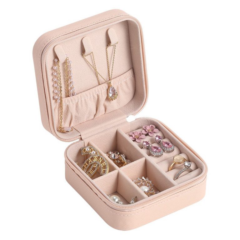 Jewellery Organizer – Elegant Lightweight Storage Box (Random Color)